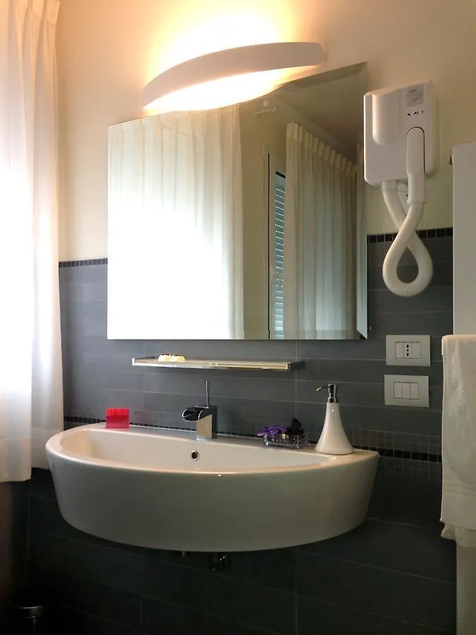 Hotel Desiderio Villa del Conte Italy